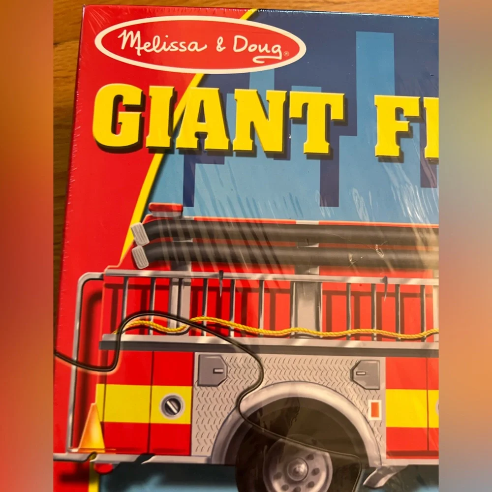 Melissa & Doug giant fire truck puzzle